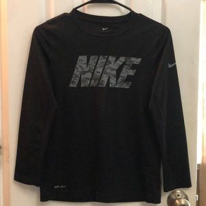 Nike Dri-Fit Long Sleeve Youth Medium